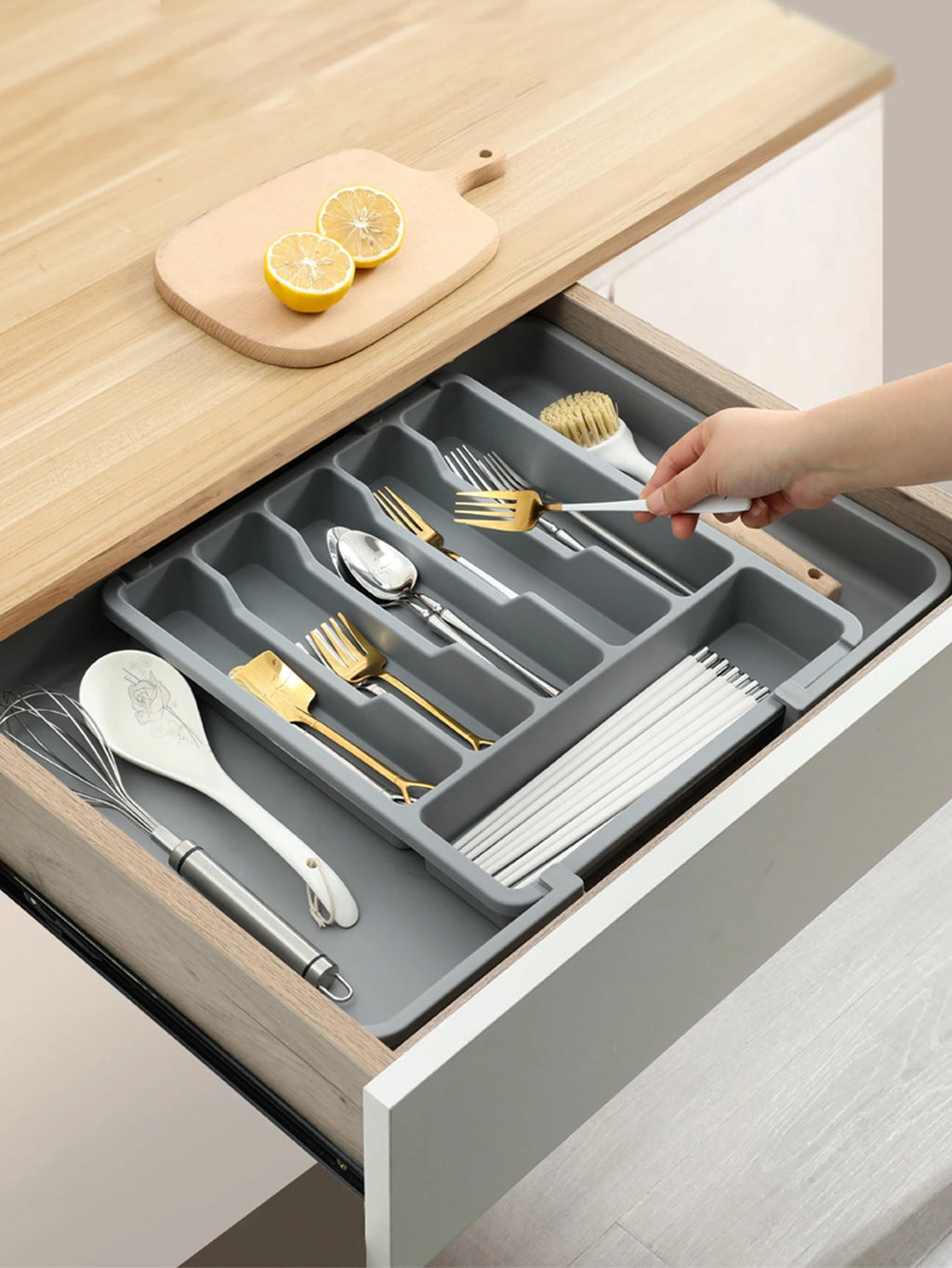 Expandable Kitchen Drawer Organizer - Adjustable Retractable Cutlery Storage Box with Dividers for Utensils, Home Organization