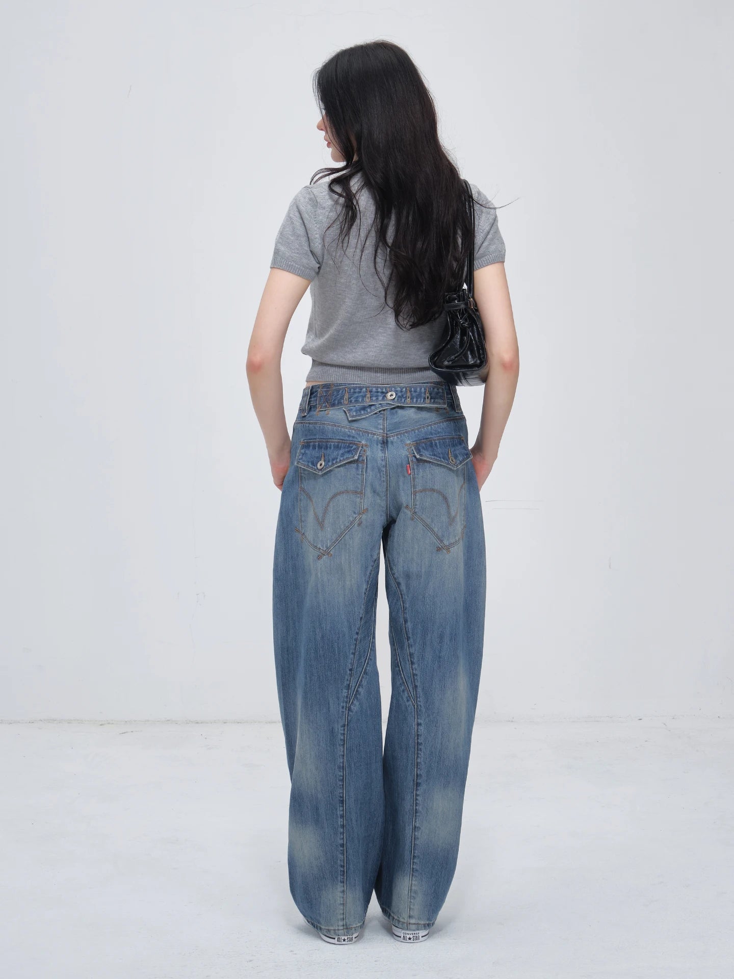 Vintage American-Style Washed Jeans for Women, Mid-Low Waist Design, Loose Wide-Leg, Height-Enhancing, Washed Blue Jeans, Paris Buckle Adjustable Three-Dimensional Curved Knife-Cut Trousers