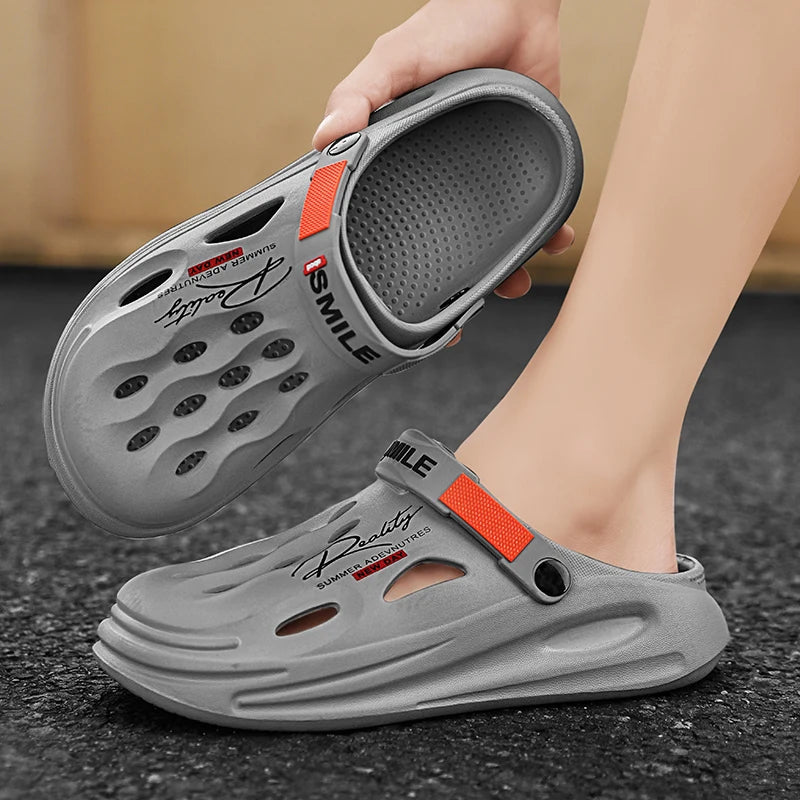 Fashion Outdoor Garden Clogs Summer Slippers For Men Couple Casual Shoes Fashion Luxury Sandals Comfort Home Soft Slippers 40-45