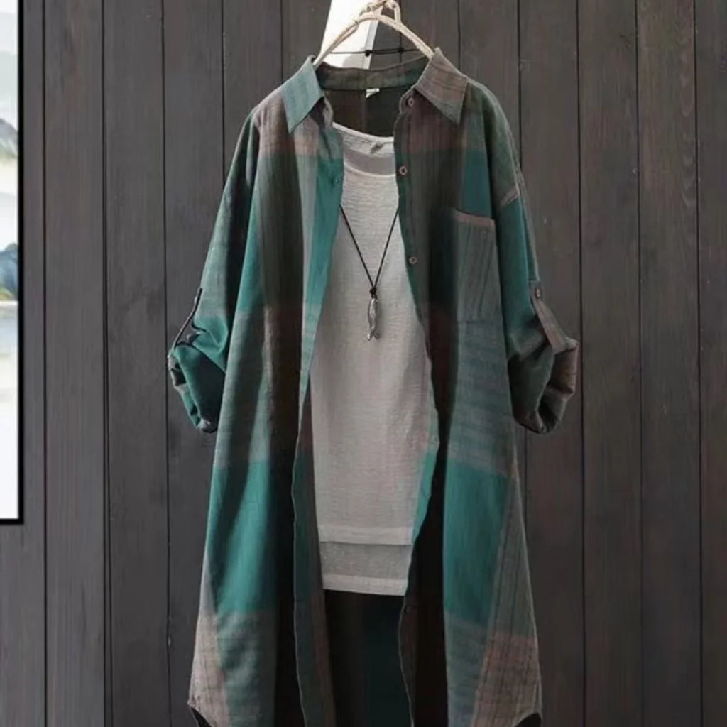 New Women's Casual Fashion blouse temperament popular Shirt Plaid Lapel Loose Button Cardigan Top Suitable For Spring And Autumn