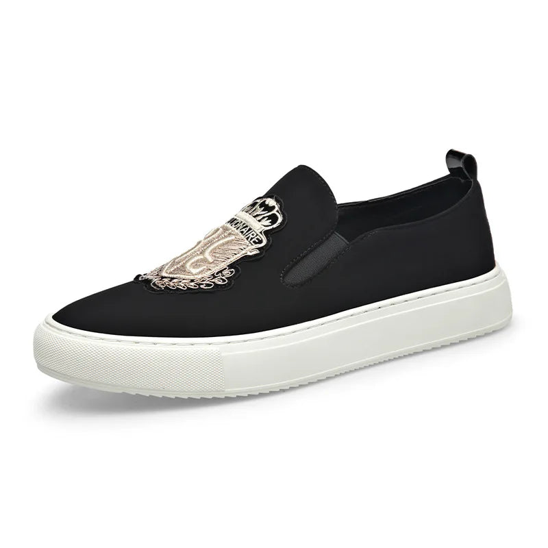 2025 Popular Summer Casual Shoes Men Comfortable Slip-On Embroidery Suede Leather Shoes European Style Loafers Men Black