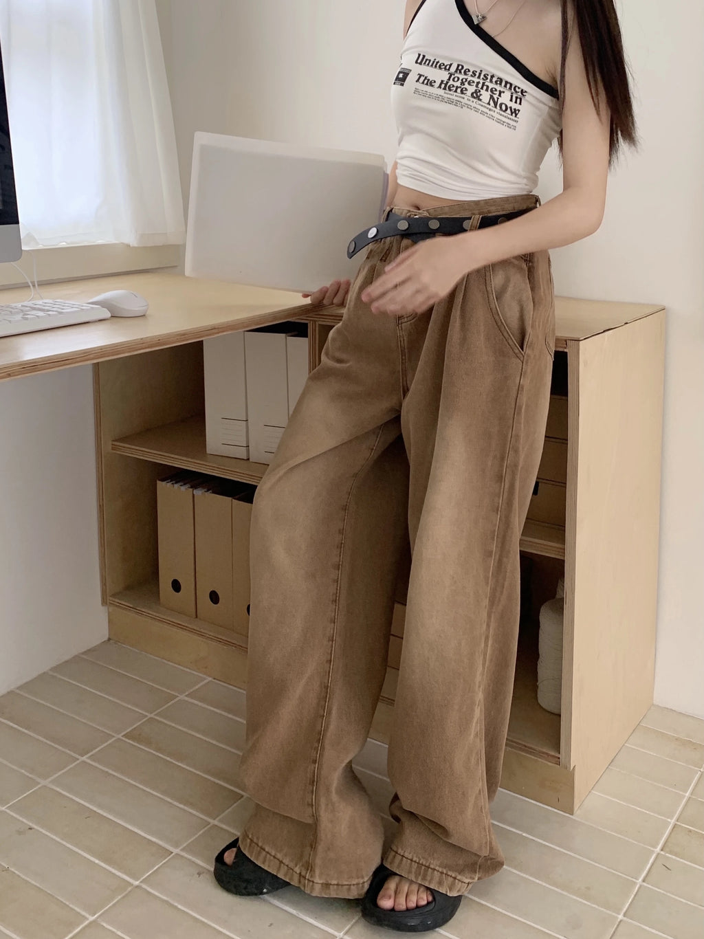 New Solid Color Slim Belt Women Jeans Simple Basic Dark Brown Straight Pants Chicly Fashion Street Casual Loose Woman Jeans