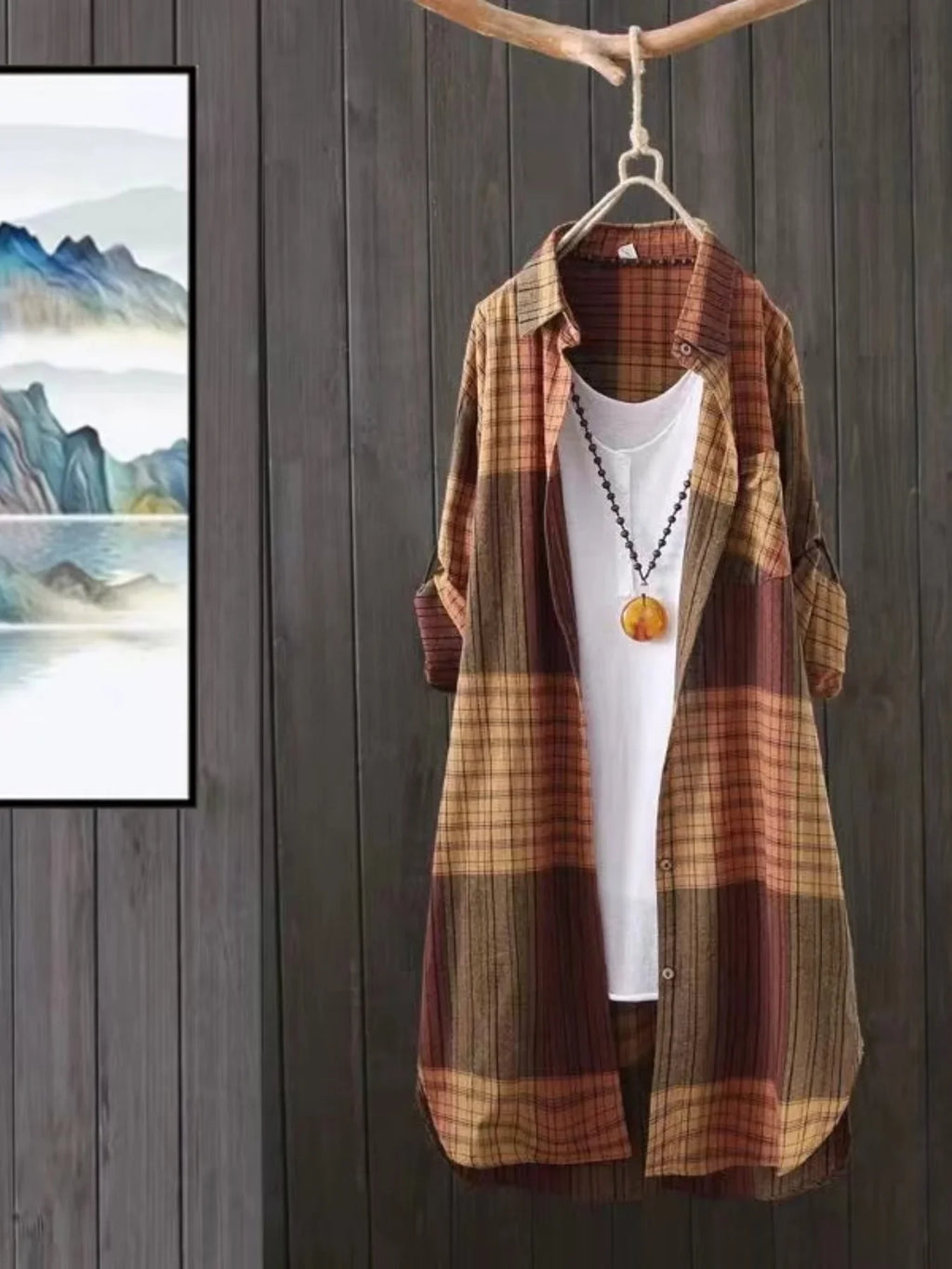 New Women's Casual Fashion blouse temperament popular Shirt Plaid Lapel Loose Button Cardigan Top Suitable For Spring And Autumn