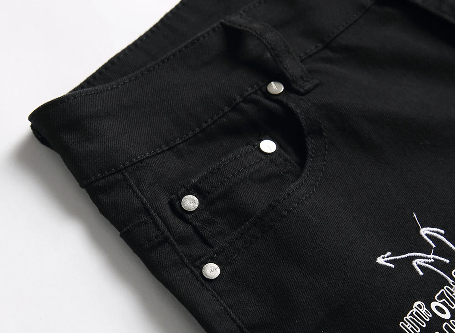 Men Summer White Ripped Denim Shorts Male Holes Short Jeans New Fashion Streetwear Stretch Jeans Shorts Pants Srtaight Fit Jeans