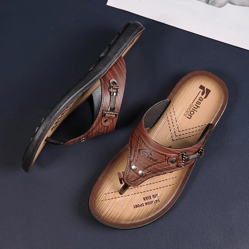 2025 New Handmade Leather Slippers Summer Fashion Men's Flip-Flops Outdoor Beach Slippers Breathable Comfortable Designer