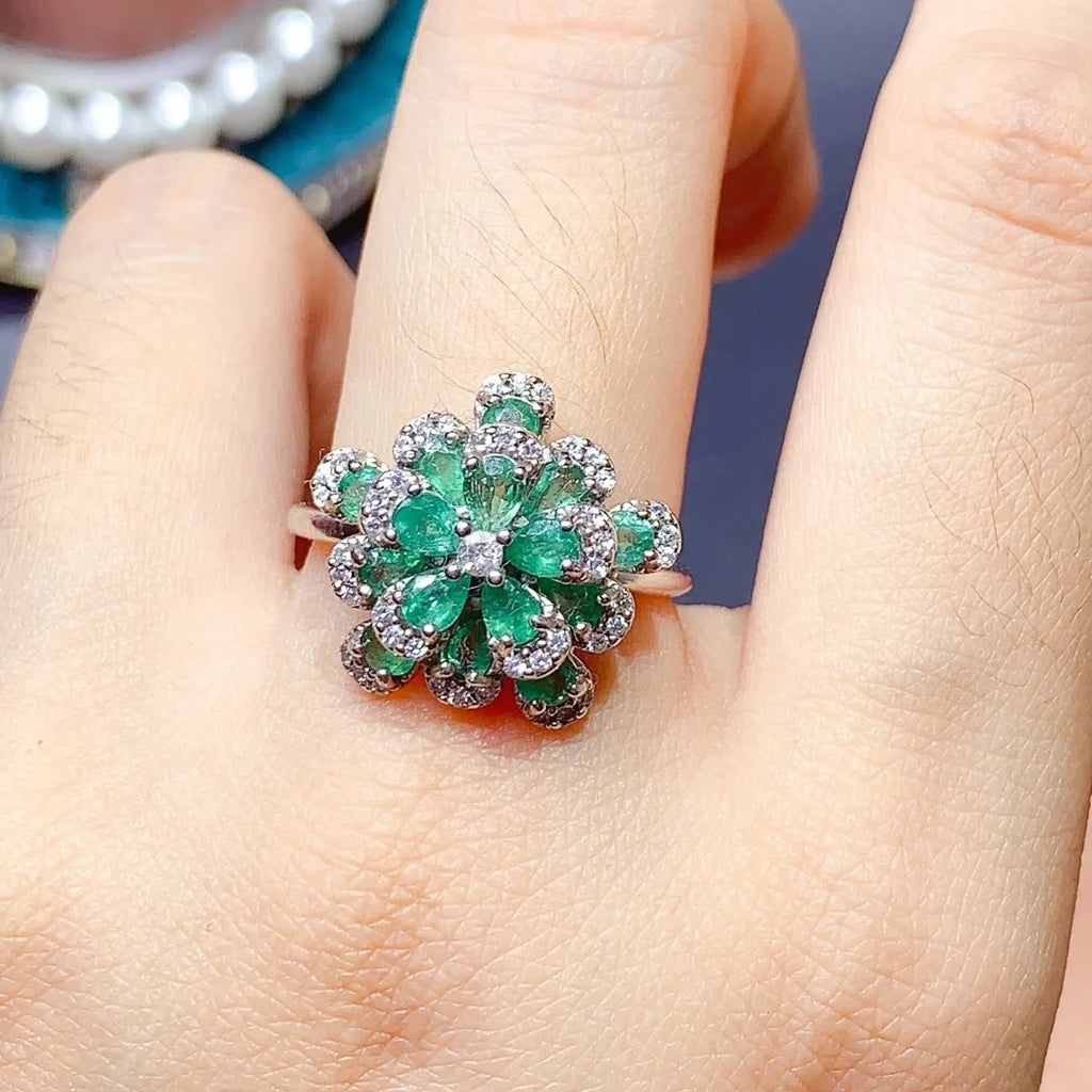 Designer Ring for Women Showcases A Stunning Natural Emerald in High Quality S925 Sterling Silver Pure Luxury Reimagined