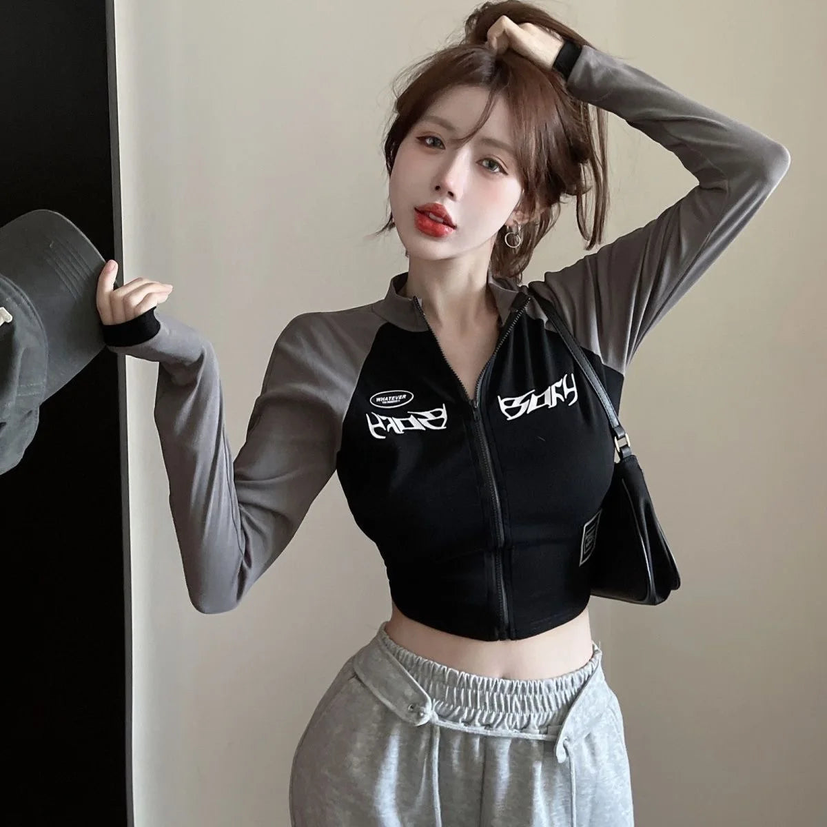 Y2K Vintage T-shirt Women Spring Long Sleeve O Neck Crop Top Korean Fashion Vintage High Street Zip Up Tees Streetwear DF4937