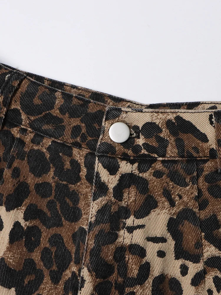 TWOTWINSTYLE Leopard Ripped Wide Leg Jeans For Women High Waist Patchwork Button Loose Fashion Denim Pant Female Clothing New