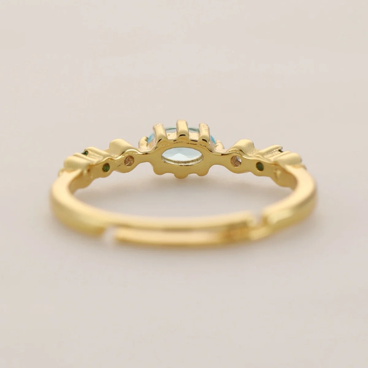 S925 Sterling Silver Ring for Women: Sparkling Art Zircon Inlaid, 18k Gold Plating，Elegant Gift Jewelry