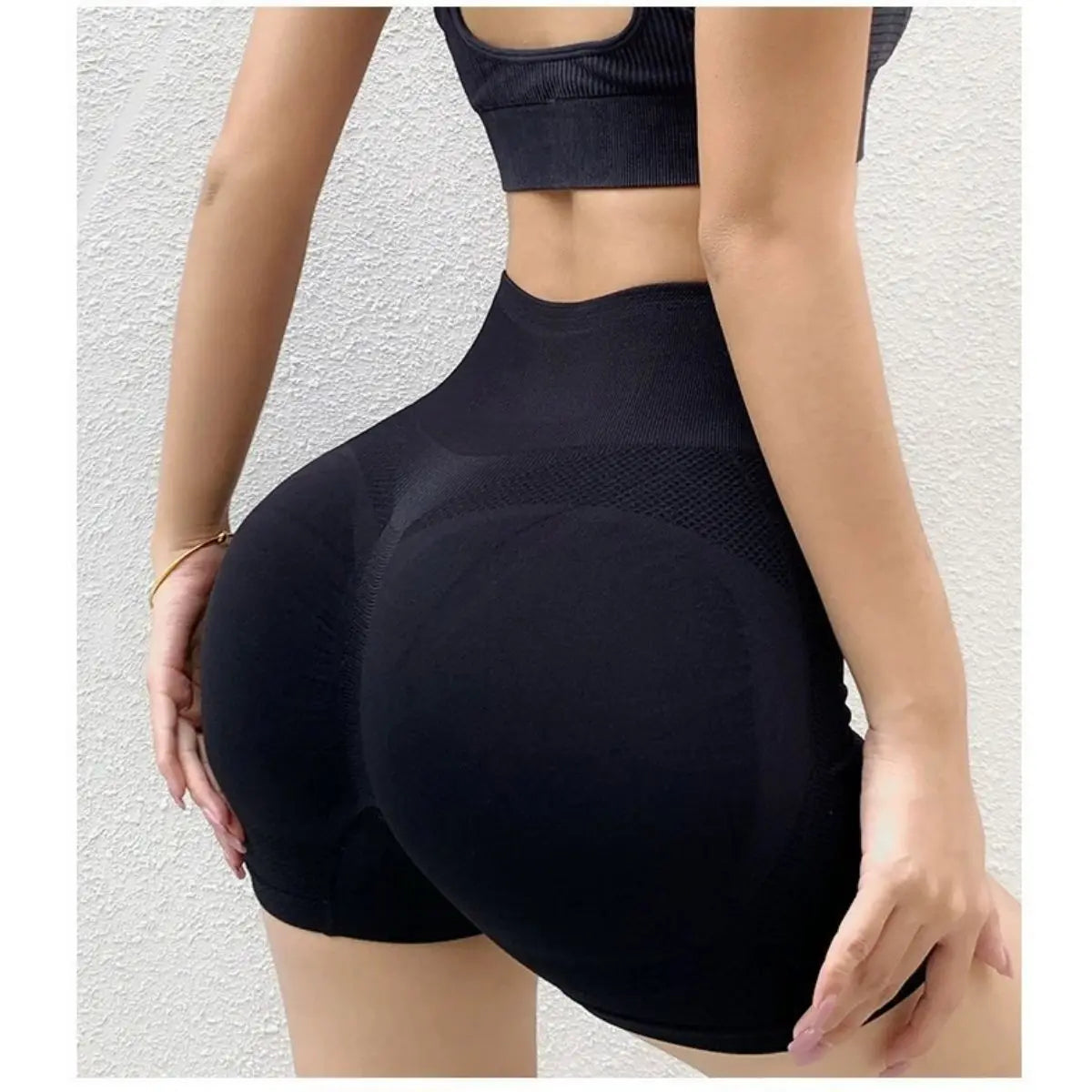 Women's Sports Yoga Shorts Sexy Peach Buttocks Quick Drying Breathable Comfort Pants Running Sports and Fitness