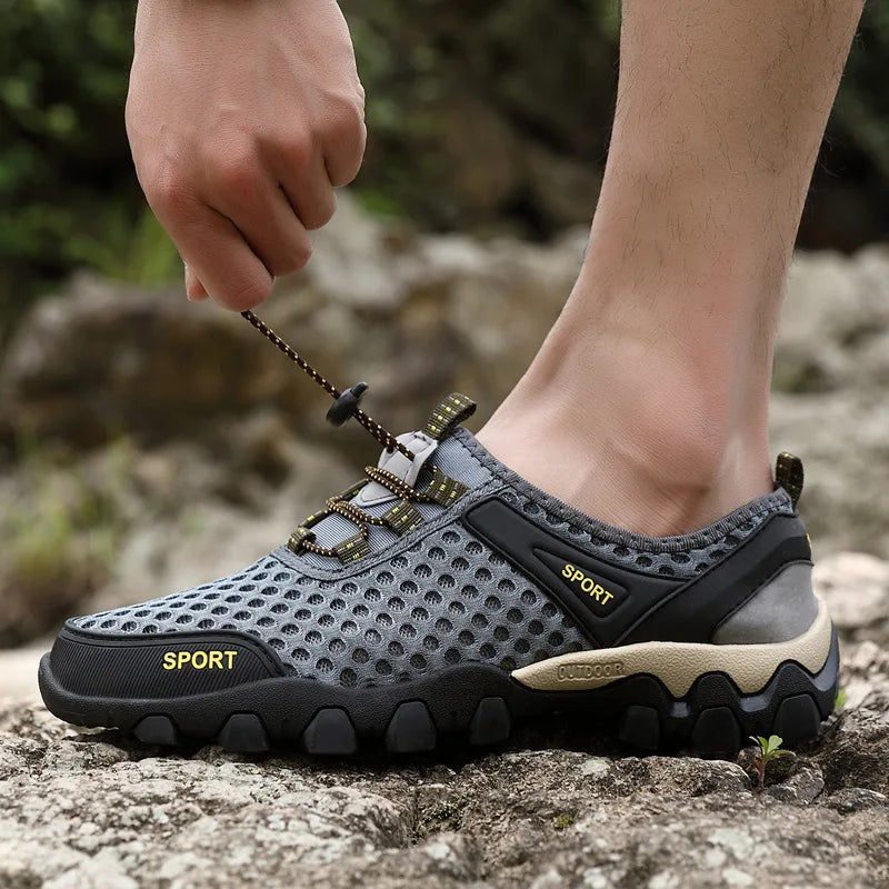 Men's Breathable Running Shoes Summer Sports Casual Mesh Upper Water Entering Climbing Hiking Low Top Slip-On Sandals