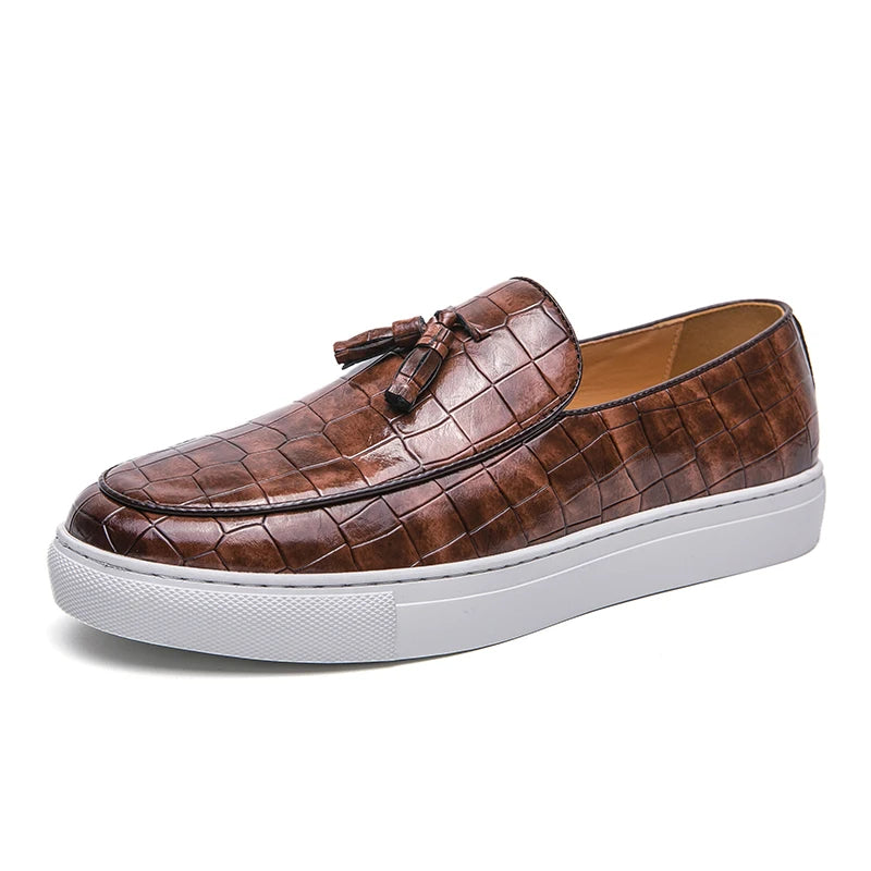 Italy Men Casual Shoes Summer Leather Loafers Office Shoes For Men Driving Moccasins Comfortable Slip on Party Fashion Shoes Men