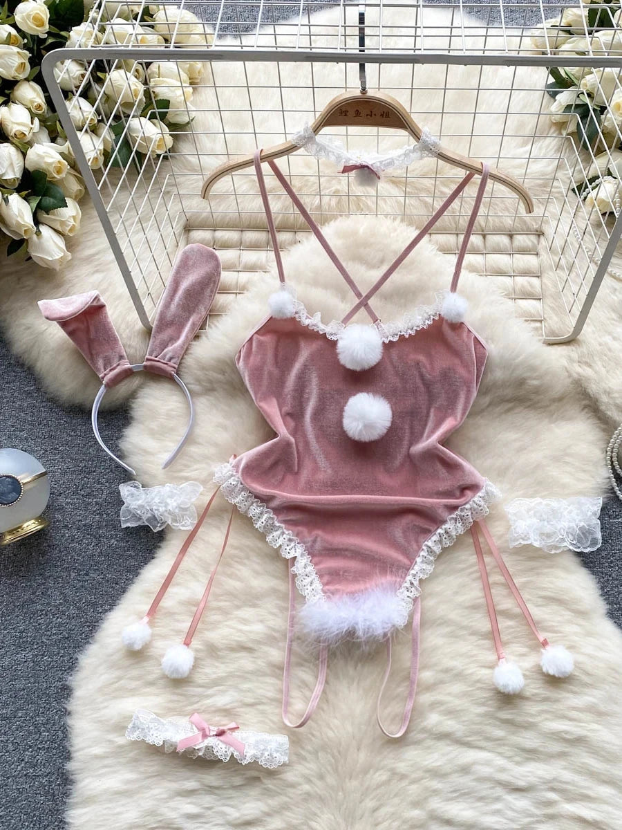 Women's Lingerie Set — Lace Bra, Panty & Suspender Outfit