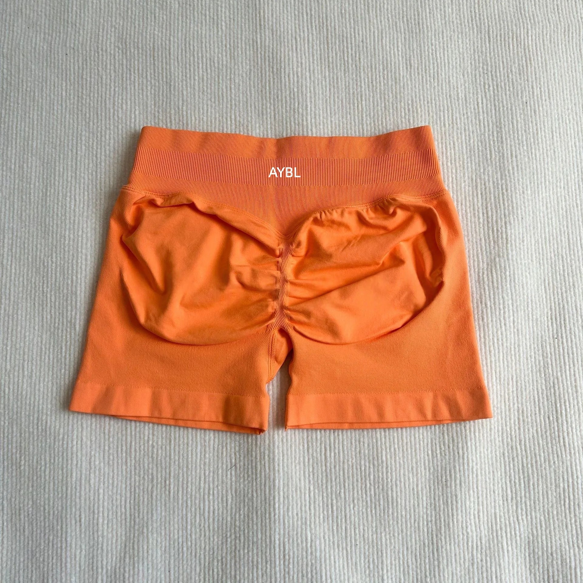 Fashion Shorts Low Waist Seamless Yoga Shorts Scrunch Bum Gym Shorts Women Workout Biker Stretch Fitness Shorts