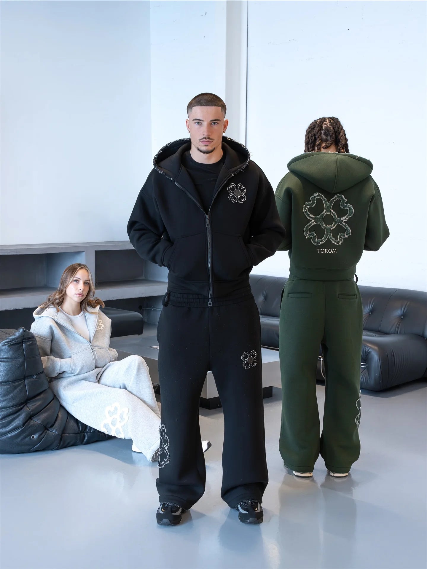 European Street Style Four-Leaf Clover Men's Oversized Activewear Set, Unisex Fit Zip-Up Hoodie Multi-Color Trendy Two-Piece Set