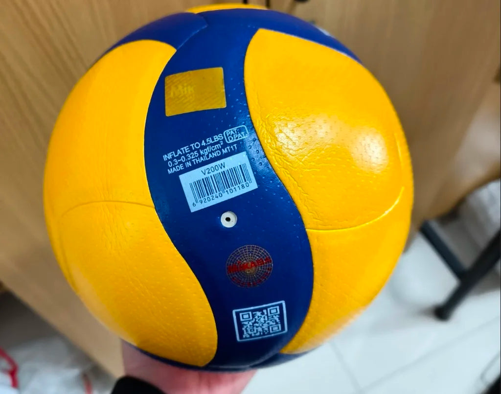 Original Japan V300W V200W Size 5 Professional Competition Training Soft Touch Volleyball