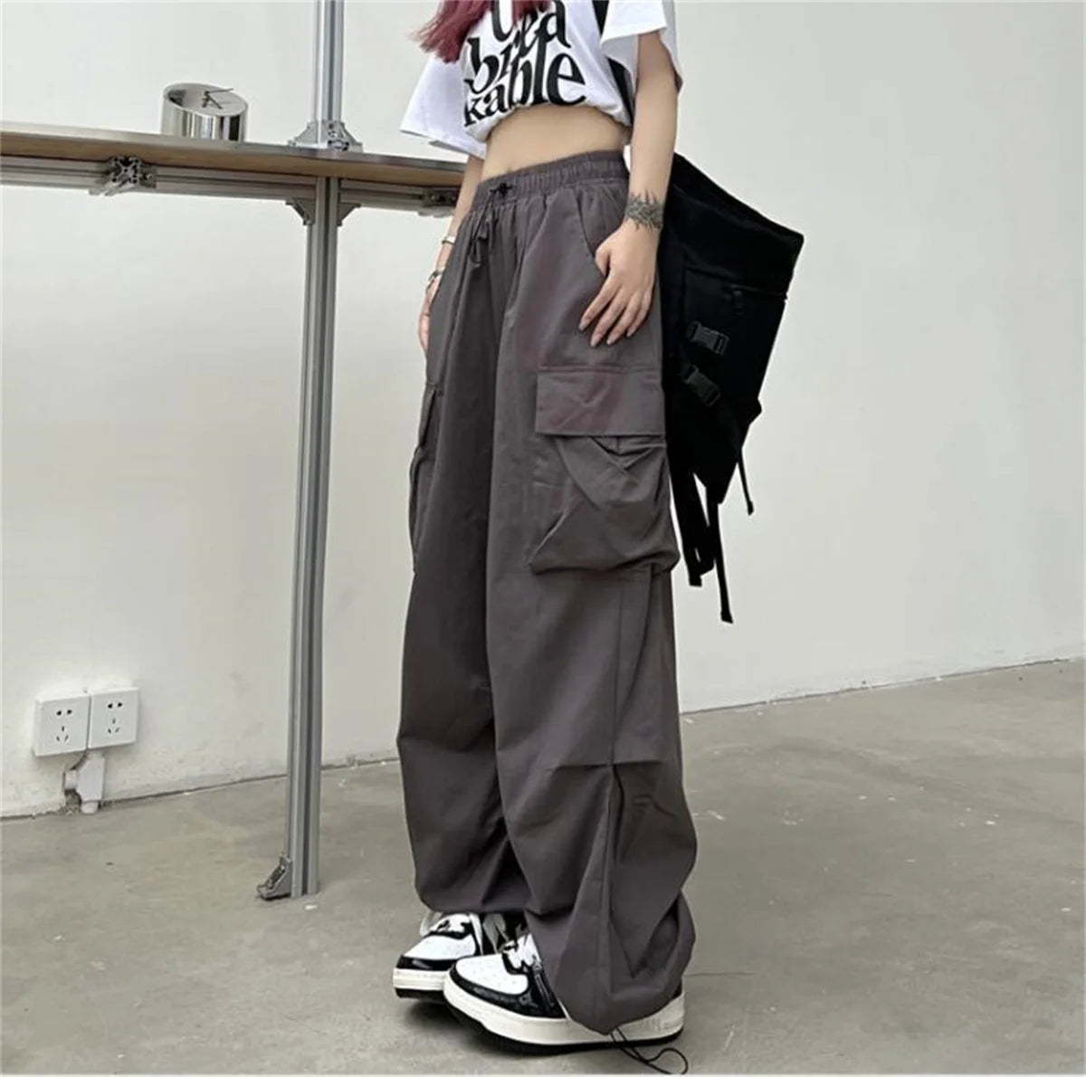 Red Big Pockets Cargo Pants Women High Waist Loose Streetwear Baggy Tactical Trouser Fashion Hip Hop Joggers Trousers Female