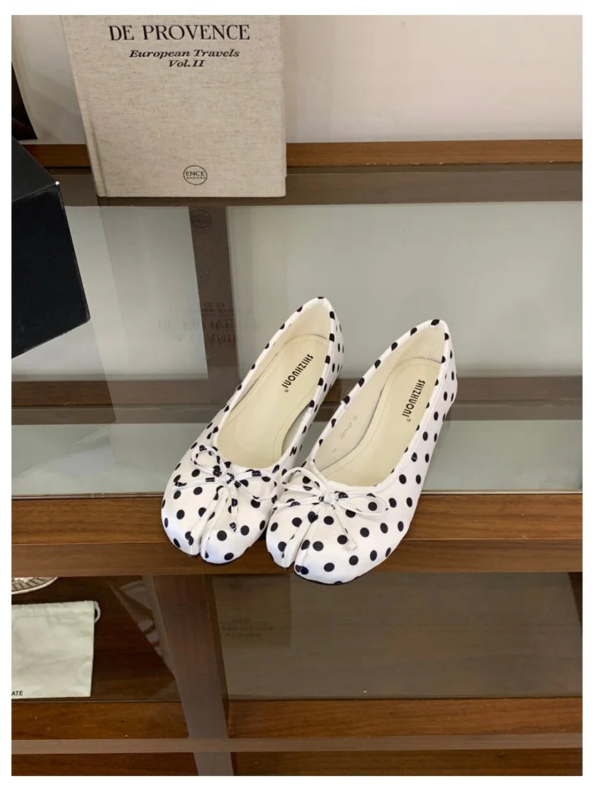 New Brand Women Flats Soft Ballet Shoes Slip On Loafers Soft Moccasins Tabi Ninja Casual Shoes Mujer Ladies Shoes Bow Knot Mujer