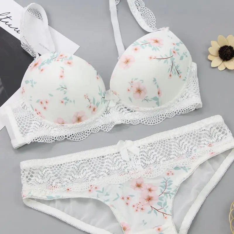 Women's Plus Size Cotton Bralette & Low-Rise Panty Set