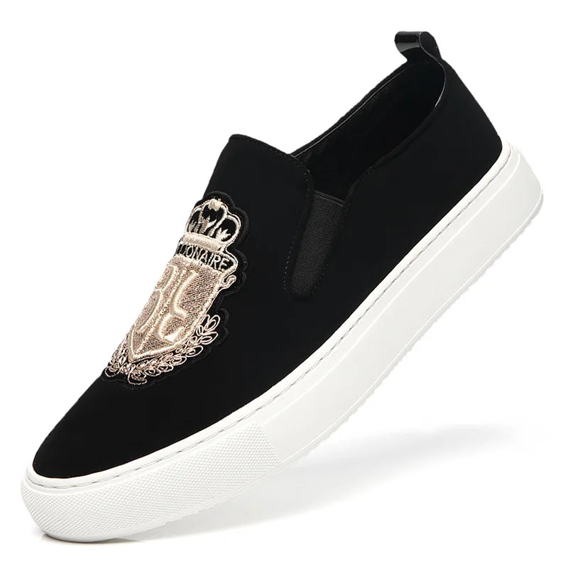 2025 Popular Summer Casual Shoes Men Comfortable Slip-On Embroidery Suede Leather Shoes European Style Loafers Men Black