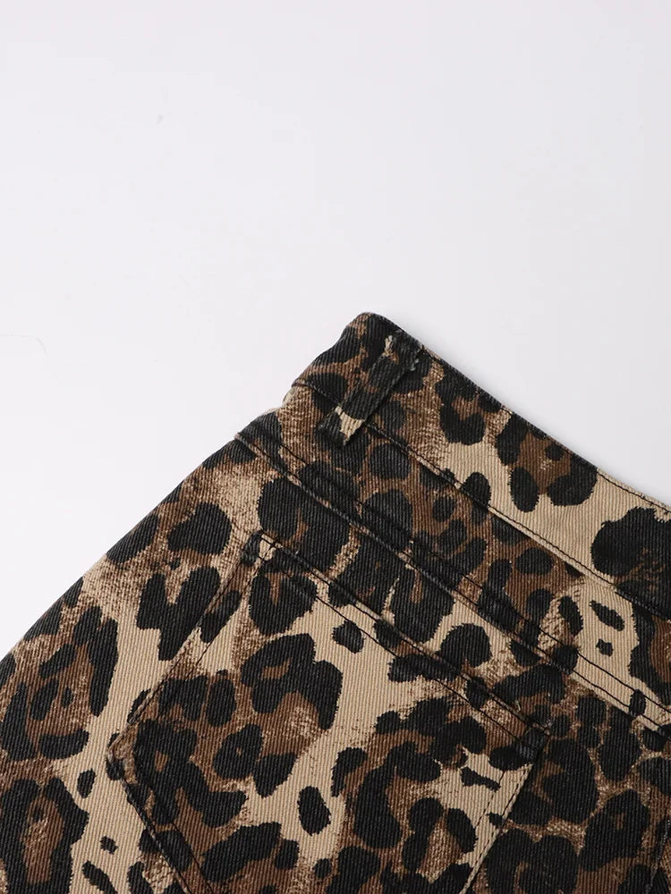 TWOTWINSTYLE Leopard Ripped Wide Leg Jeans For Women High Waist Patchwork Button Loose Fashion Denim Pant Female Clothing New