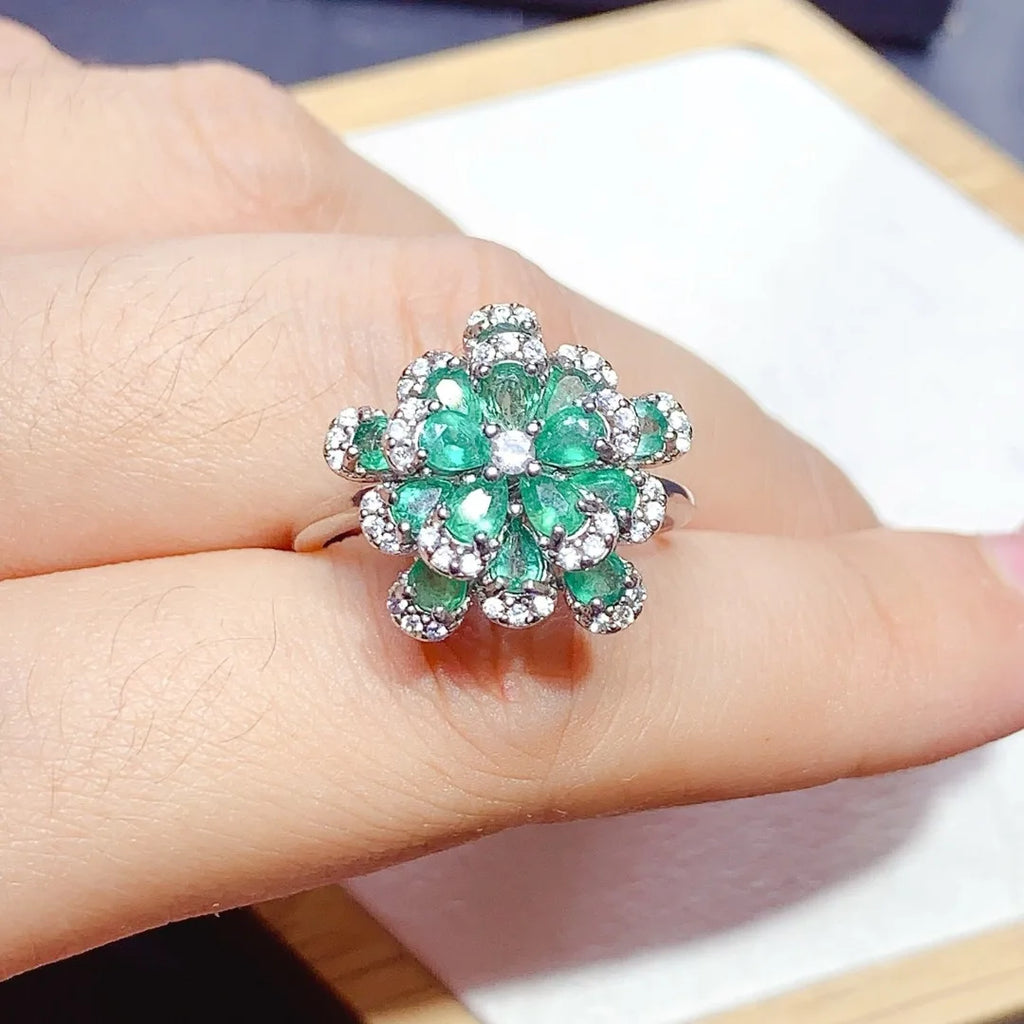 Designer Ring for Women Showcases A Stunning Natural Emerald in High Quality S925 Sterling Silver Pure Luxury Reimagined