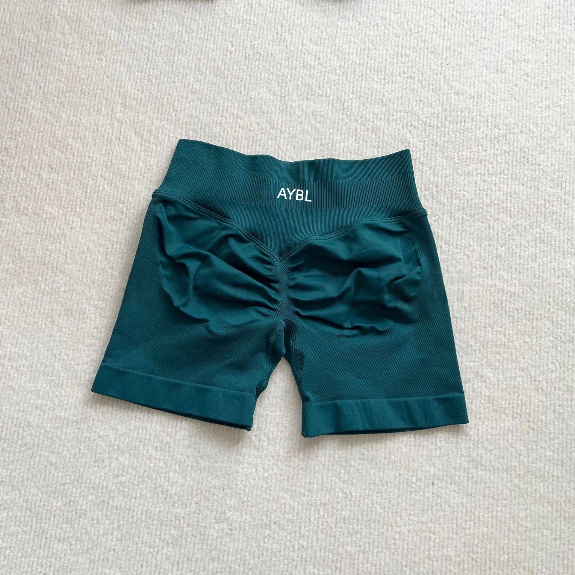 Fashion Shorts Low Waist Seamless Yoga Shorts Scrunch Bum Gym Shorts Women Workout Biker Stretch Fitness Shorts