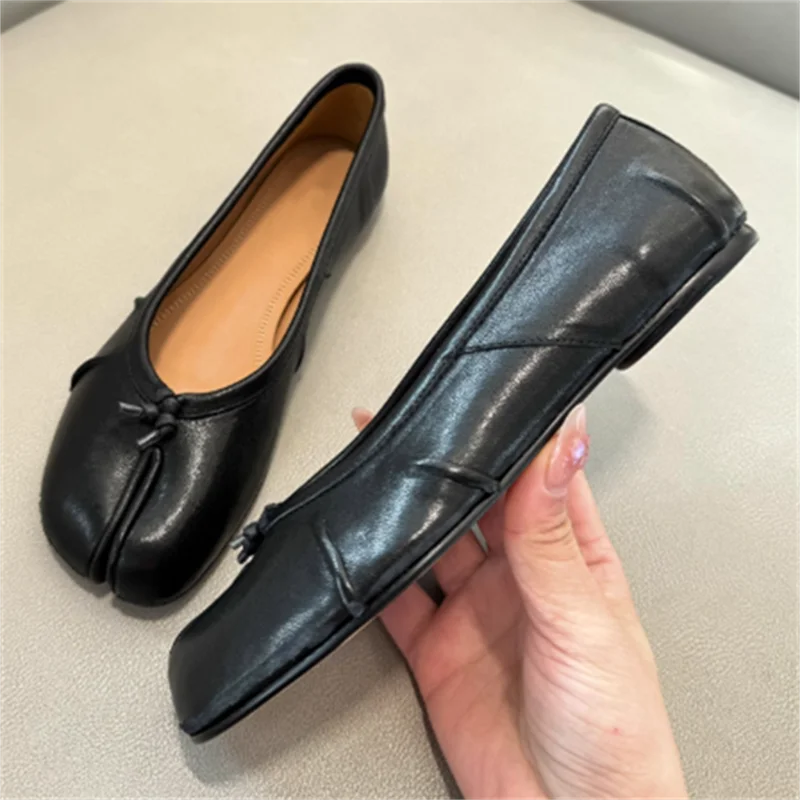 Split Toe Women Ballet Flats Shoes Soft Leather Comfortable Walking Shoes Retro Slip-on Loafers Ladies Casual Luxury Shoes 2026