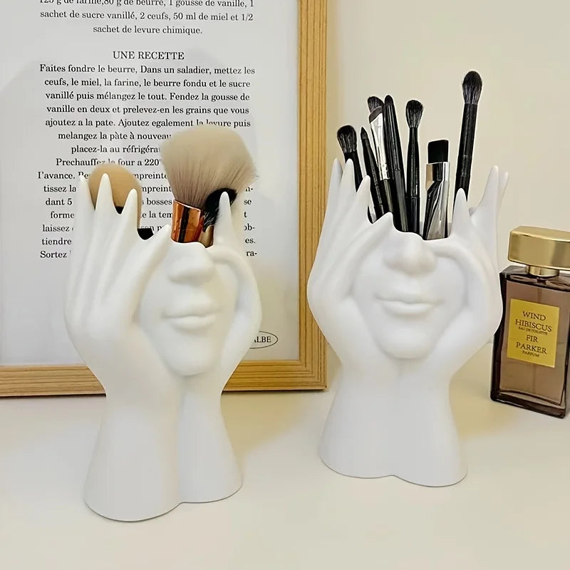 Makeup Organizer Is Lightweight, Portable, and Perfect for Desktop and Bathroom Use, Storing Brushes and Cosmetics