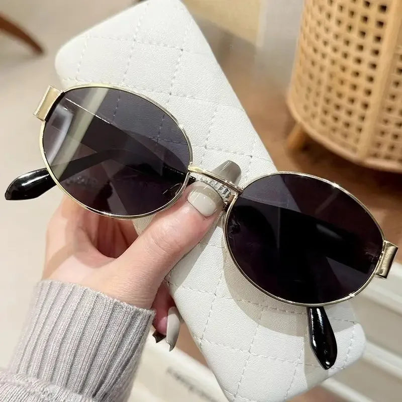 2025 New Fashion Retro Women Sunglasses Luxury Oval Frame Sunshade UV400 Unisex Outdoor Glasses for Traveling, Driving, Parties