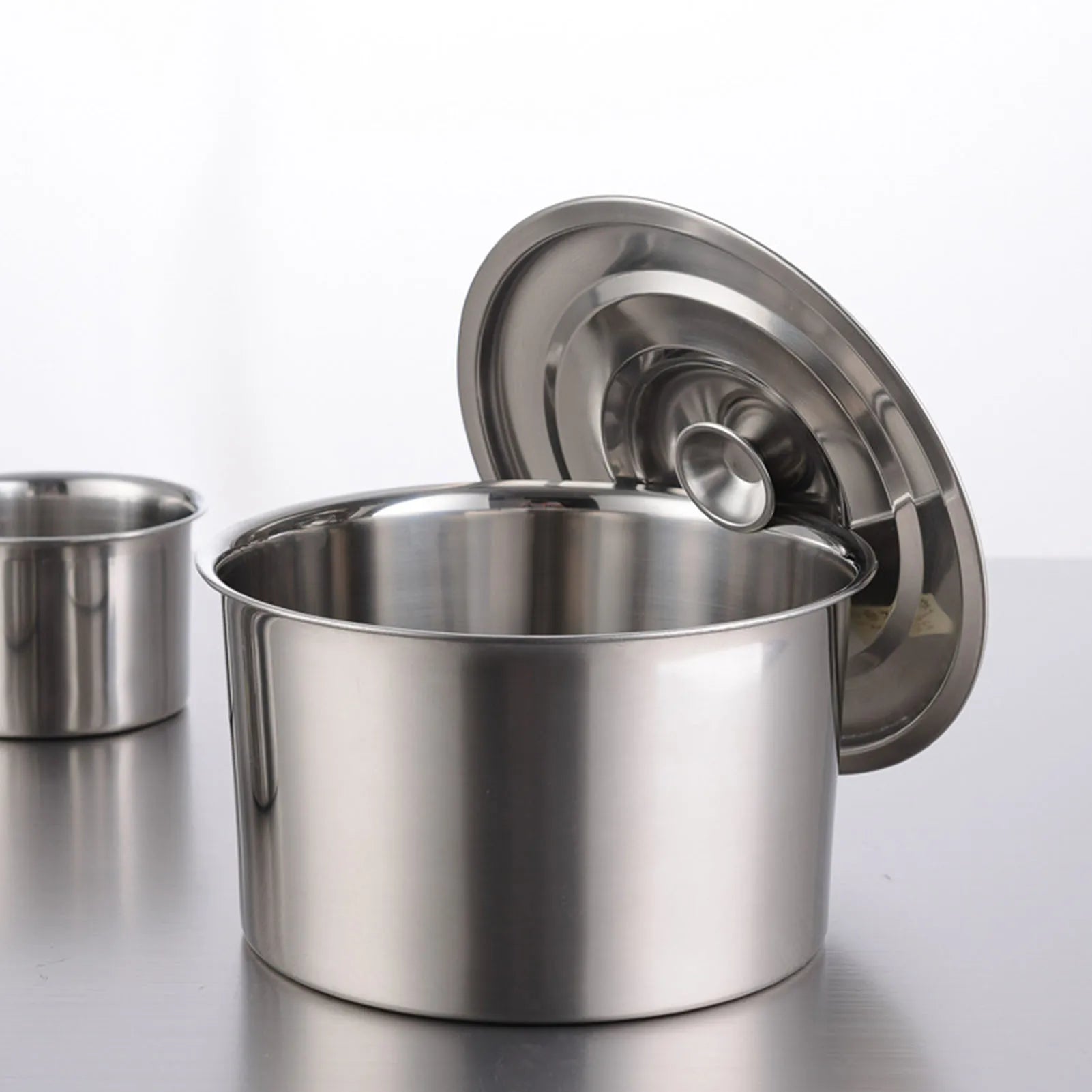 Stockpot Stainless Steel Easy to Clean High Temperature Resistant Multifunctional Soup Pot with Lid for Seasoning Eggs