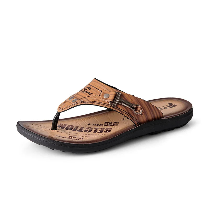 2025 New Handmade Leather Slippers Summer Fashion Men's Flip-Flops Outdoor Beach Slippers Breathable Comfortable Designer